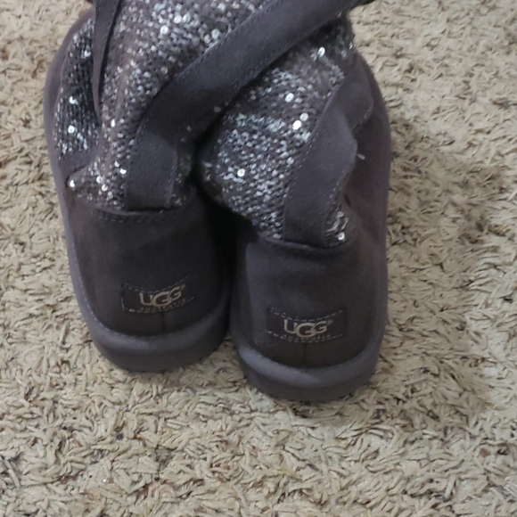 SALE⚡UGGS BOOTS MIDCALF KNIT WITH SEQUINS SZ 8 - Picture 5 of 8